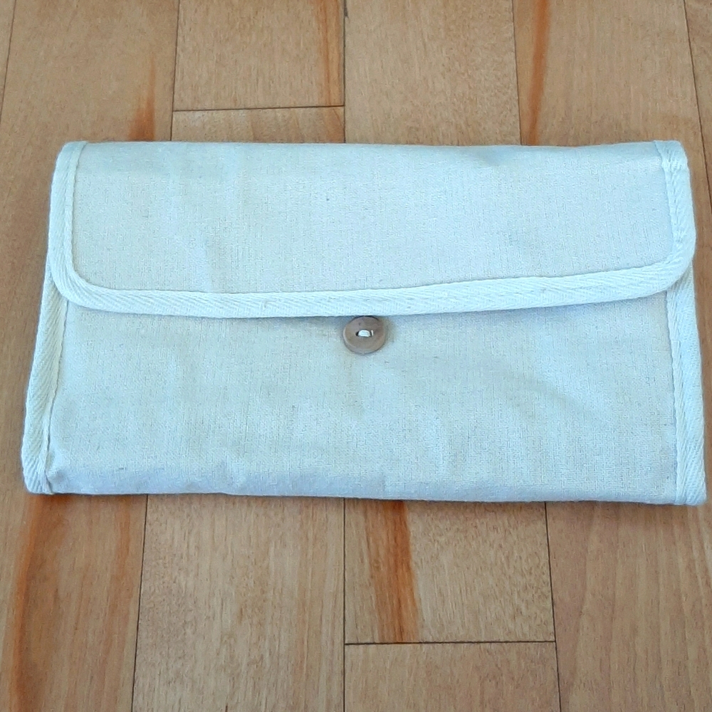 Travel pouch